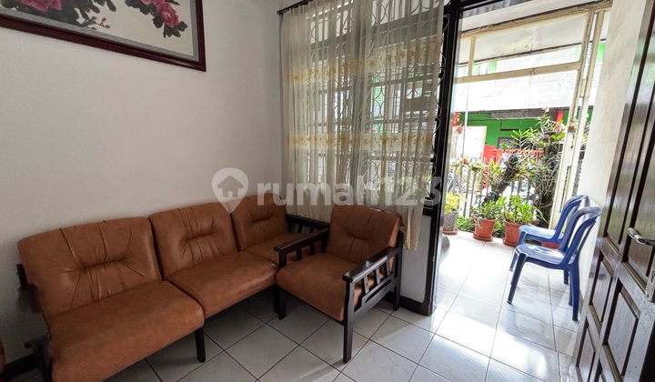 Jual Cepat Rumah Sayap Gatot Subroto Cocok Untuk Kost Kost An Dekat Trans Studio Mall Jalan Depan 2 Mobil