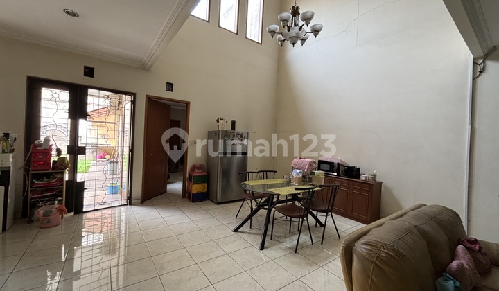 Jual Rumah Siap Huni Di Mainroad Mekar Wangi 2