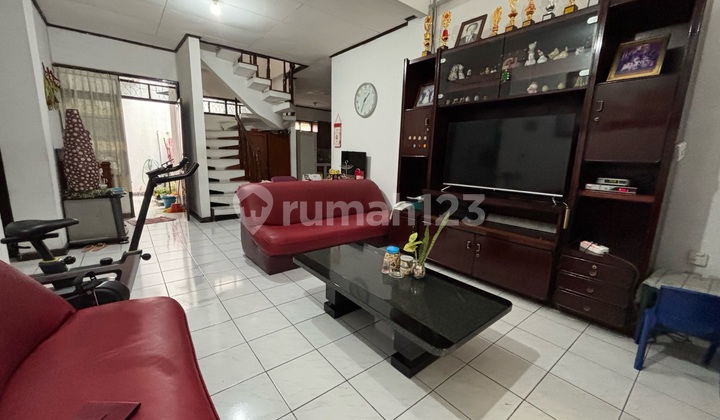 Jual Cepat Rumah Sayap Gatot Subroto Cocok Untuk Kost Kost An Dekat Trans Studio Mall Jalan Depan 2 Mobil 2