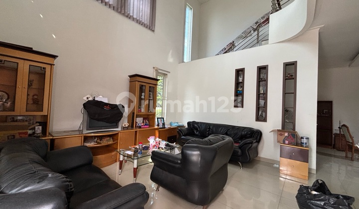 Sewa Rumah Lux Dalam Cluster Mekar Wangi Dekat Sekolah2 Ternama Pusat Perbelanjaan Tempat Ibadah