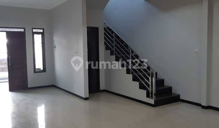 Sewa Rumah Siap Pakai Di Mekarwangi Dekat Dengan Sekolah Pusat Perbelanjaan Tempat Ibadah Rumah Sewa Rumah Siap Pakai Di Mekarwangi Dekat Dengan Sekolah Pusat Perbelanjaan Tempat Ibadah Rumah