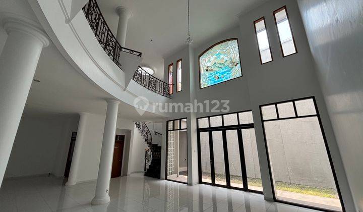 Jual Rumah Bagus Modern Classic Di Kawasan Elite Batununggal Rumah Unfurnished Bagus SHM - Sertifikat Hak Milik di batununggal, Batununggal 1