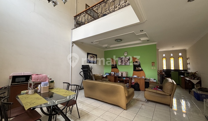 Jual Rumah Siap Huni Di Mainroad Mekar Wangi