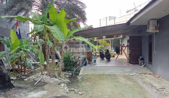 Rumah Strategis Tanah Luas Murah Bekasi Kota Jawa Barat 2