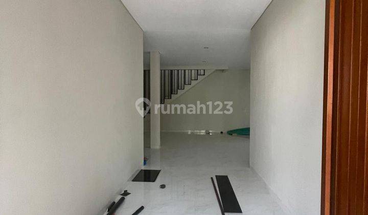 Dijual Rumah Hoek Modern Cantik Siap Huni Di Kencana Loka Bsd 2