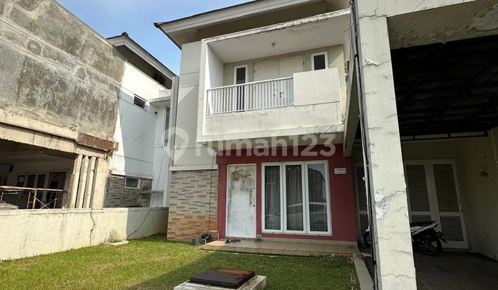 RUMAH RAPIH DI KARAWANG CLUSTER PALMA 2 LANTAI SHM SIAP HUNI