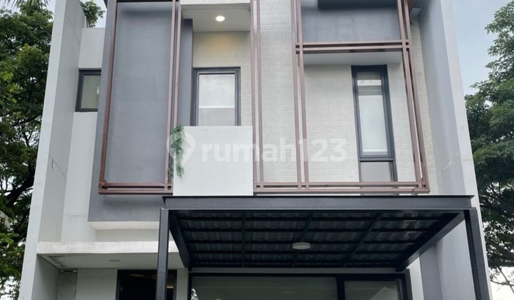 Dijual Rumah Baru Modern. Cantik Siap Huni Di Yuthica Bsd