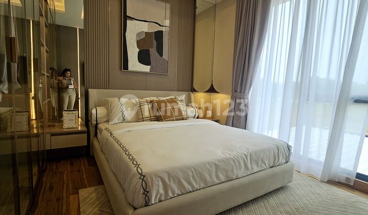 RUMAH PRYMARI DENGAN DESAIN JEPANG 2 LANTAI DI GREEN BASTARI PARK