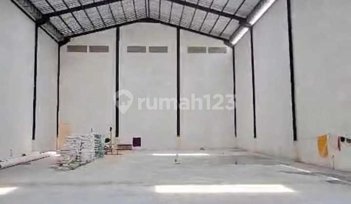 Gudang Luas Ada 7 Unit Gandeng, bisa Ambil Satuan Siap Pakai Gudang Luas Ada 7 Unit Gandeng, bisa Ambil Satuan Siap Pakai