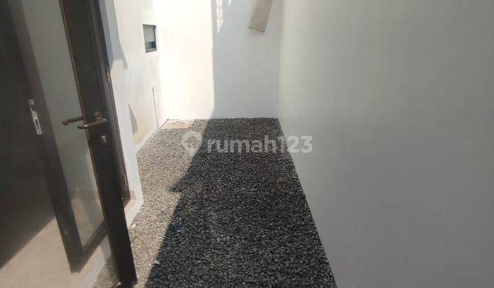 Dijual Rumah , Siap Huni , Dekat Stasiun Di Bintaro Sektor 9 2