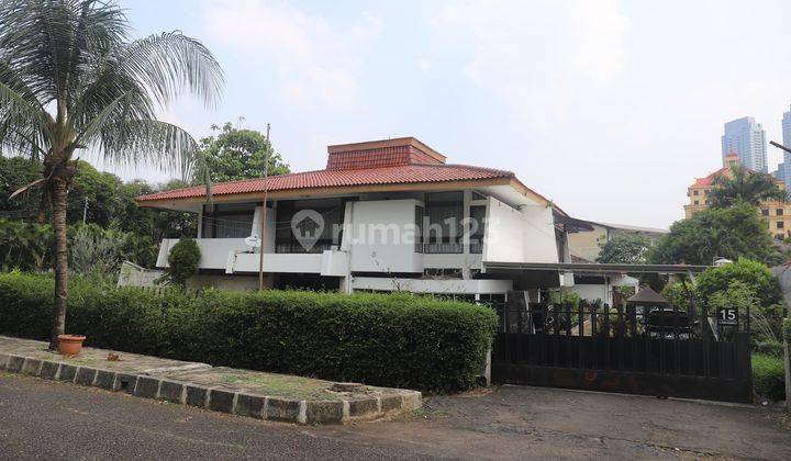 Dijual rumah hitung tanah , komplek elite kebayoran baru, WIDYACHANDRA, jakarta selatan 1