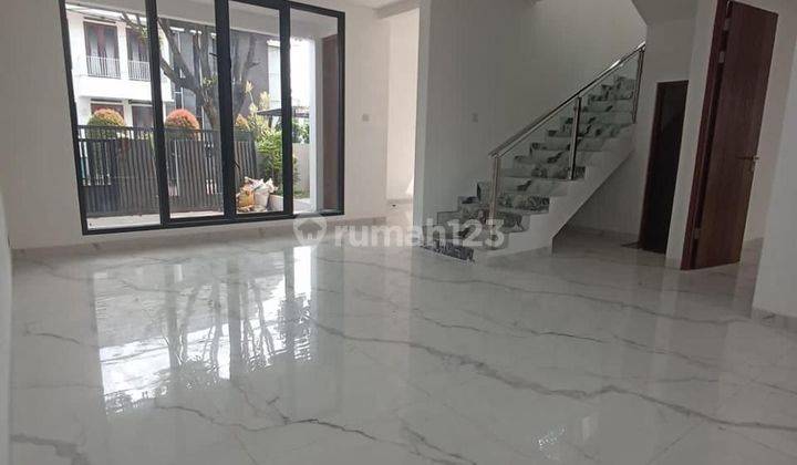 Rumah Baru Shm Siap Huni Di Sektor 9 Bintaro Jaya  2