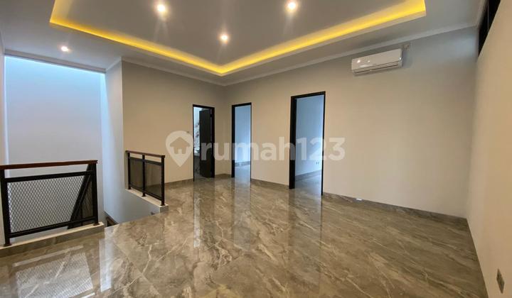 Modern Style Re-Built House with Pool in Sector 9 Bintaro Jaya 2