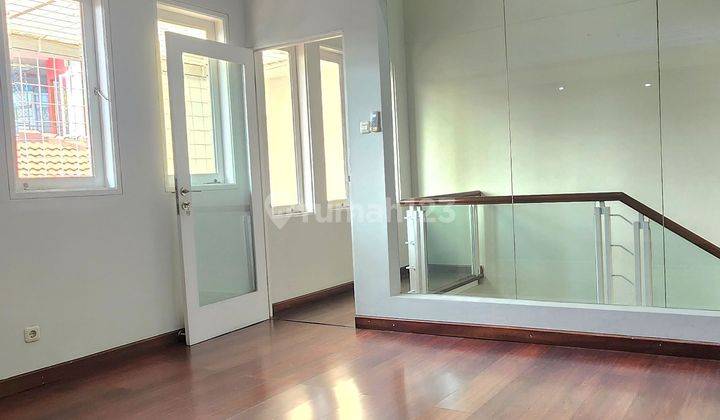 Dijual Rumah Di Pondok Indah, Luas, Cantik, Siap Huni 2