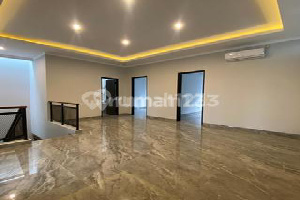 Eksklisif Tropical House di Sektor 9 Bintaro Jaya 2