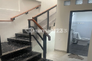 Nego Sampai Deal Rumah di Sektor 5 Bintaro Jaya 2