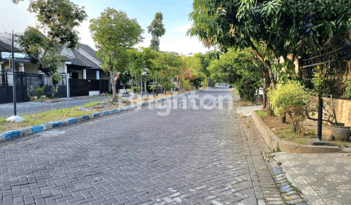 Rumah Siap Huni di Main Road Puri Indah-Sidoarjo 2