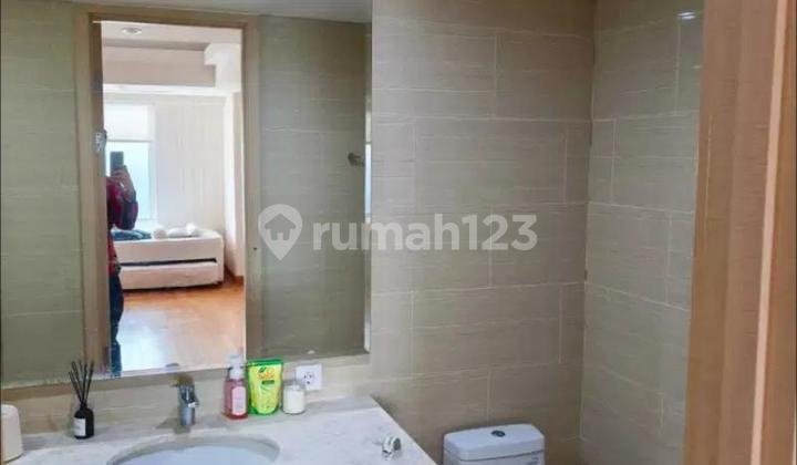 For Sale at a Loss Nice Apartment, One East Surabaya For Sale at a Loss Nice Apartment, One East Surabaya