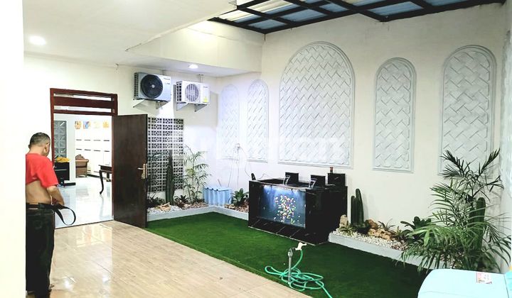 Rumah Bagus Jln Kyai Abdul Karim-Surabaya