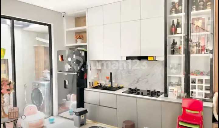 Rumah 2 Lantai Siap Huni, Northwest Park, Citraland-Surabaya