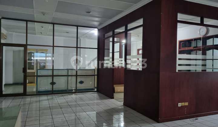 Rumah Usaha Strategis, Ketapang Adiguno Nyamplungan-Surabaya