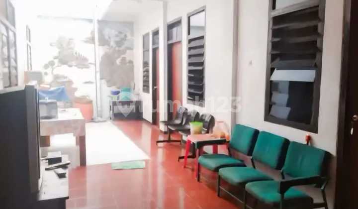 Ready-to-Occupy House Near Petra Christian University, Siwalankerto-Surabaya 2