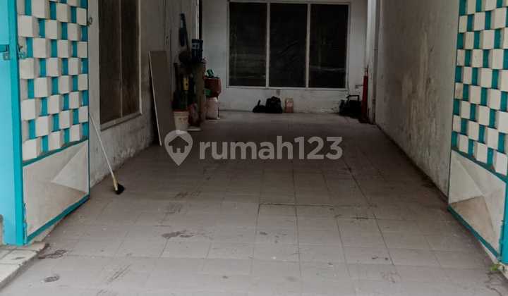 Dijual Murah Rumah Hitung Tanah & Strategis, Comal-Surabaya 2