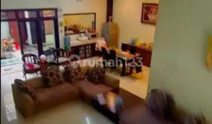 Dijual Rumah 3 Lantai, Siap Huni,Kendangsari-Surabaya Dijual Rumah 3 Lantai, Siap Huni,Kendangsari-Surabaya