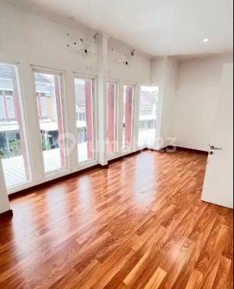 Rumah 2 Lantai Siap Huni, Wisata Semanggi Mangrove-Surabaya Rumah 2 Lantai Siap Huni, Wisata Semanggi Mangrove-Surabaya