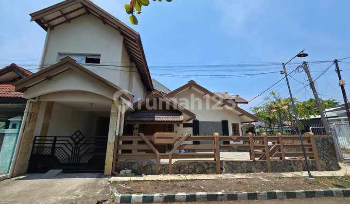 Ready-to-occupy & strategic house, Taman Pinang Indah-Sidoarjo 2