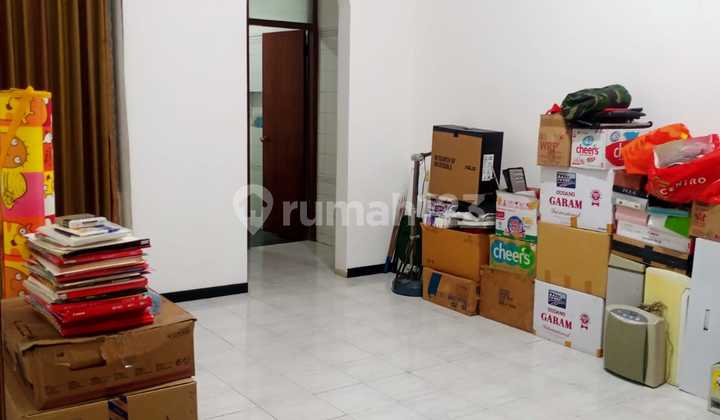 For Sale Cheap Strategic House Near Galaxy Mall-Surabaya 2