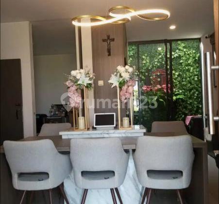 Rumah 2 Lantai, Siap Huni Royal Residence-Menganti Rumah 2 Lantai, Siap Huni Royal Residence-Menganti