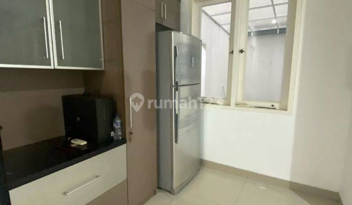 Disewa Rumah Semifurnish 2lt Di Permata Buana, Uk 8x18m2, Harga Rp 150jt/th. 2