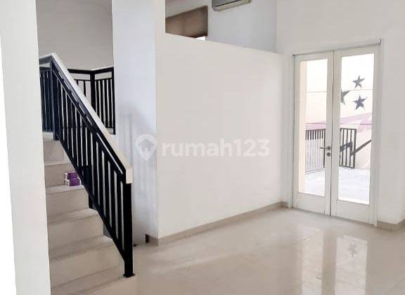 Disewa Rumah Cantik 2.5lt Di Permata Buana, Uk 10x18m2, Harga Rp 210jt/th. 1