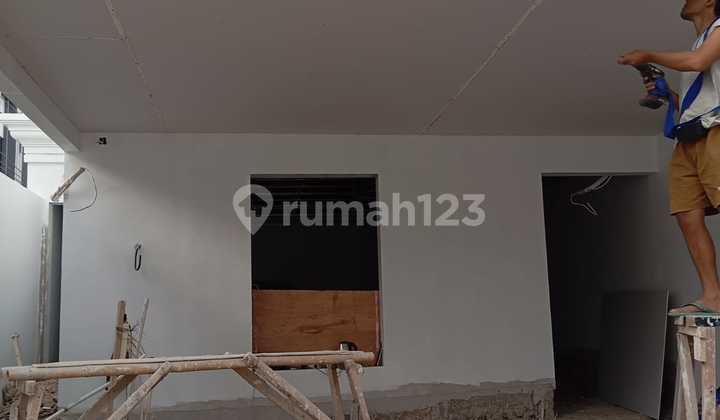 Dijual Rumah Baru 3Lt di Duri Kepa, Uk 4X14.75m2, Hrga Rp 2.29M. 2