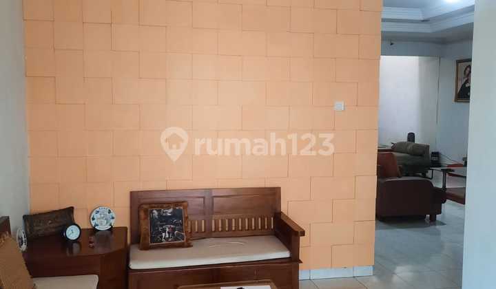 Dijual Rumah 2Lt di Bumi Permata Indah, Luas 231M2, Harga Rp 3M.