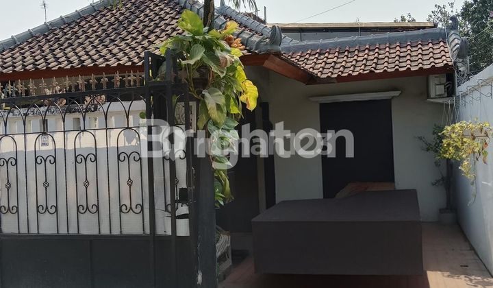 RUMAH ETNIK ESTETIK KELAPA DUA TANGERANG