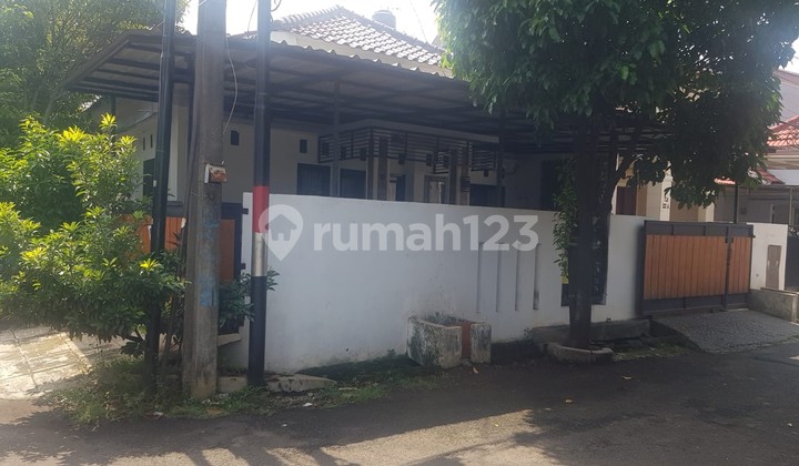 Dijual Rumah 2 Lantai Siap Huni di Galaxy Bekasi 2