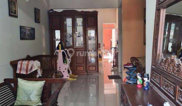 Di Jual Rumah di jalan utama pekayon bekasi selatan 2