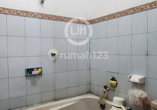 For Sale Spacious House in Jatibening Baru Bekasi 2