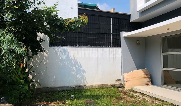 For Sale 2-Story House in Deminimalist Rawalumbu Housing Complex 2