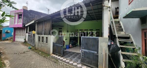 Dijual Rumah Luas di Jatikramat Bekasi Dijual Rumah Luas di Jatikramat Bekasi