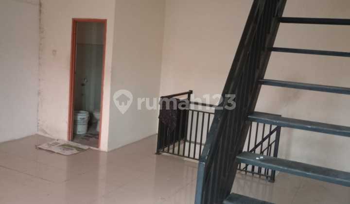 For Rent: 3-Story Shop House Beside Main Road Bekasi 2
