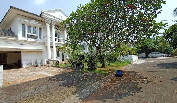 Dijual Rumah Mewah di Legenda Wisata  2