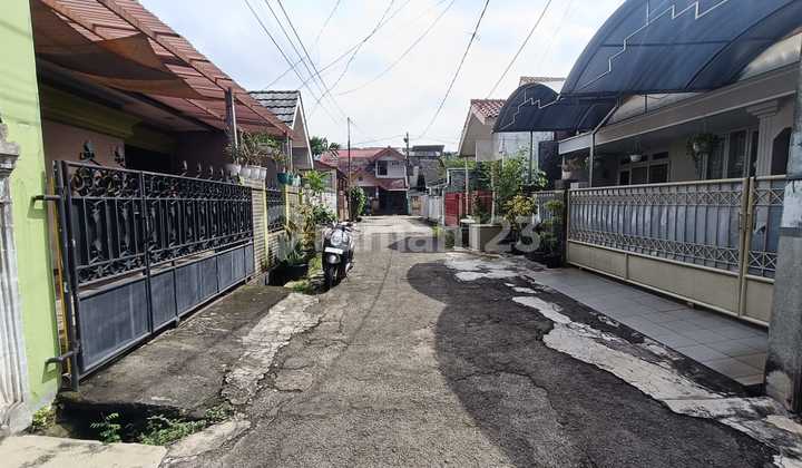 For Sale Spacious House Near Toll Road and Station in Jaka Mulya Bekasi 2