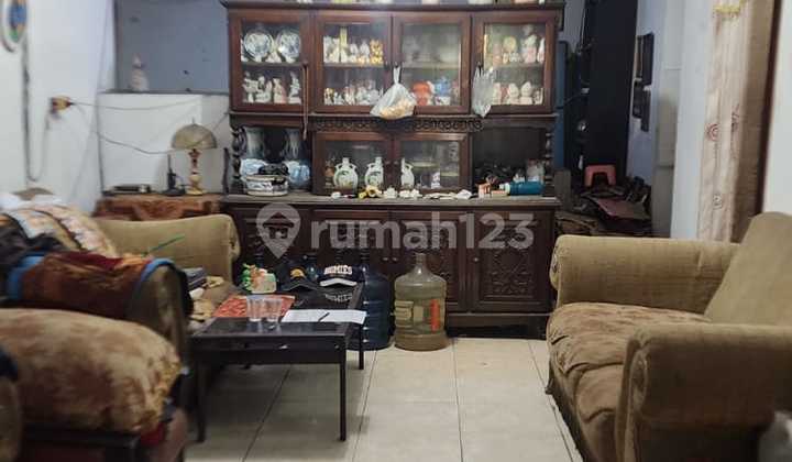 Dijual Rumah Strategis di Jakasetia Bekasi  2