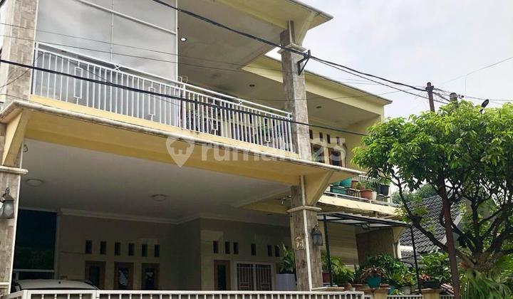 Dijual Rumah 2 Lantai di Kemang Pratama Bekasi