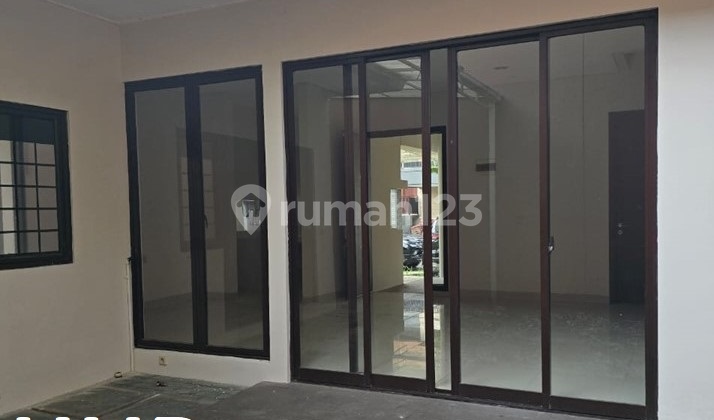 Ready to Occupancy, For Rent 2-Story House in The Eminent Cluster Illustria BSD Tangerang 2