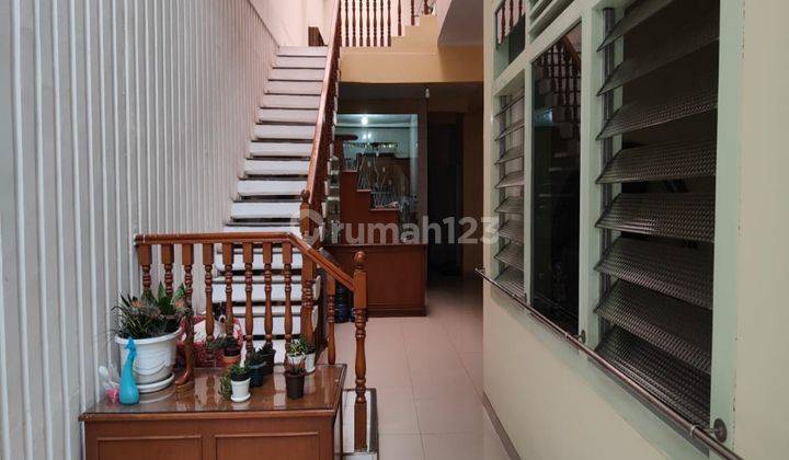 Di Jual Rumah Mainroad Kopo Panjunan  Semi Furnished 2