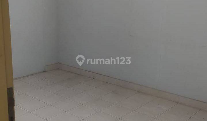 Rumah di Taman holis indah1 dijual 2,5 Lantai 2